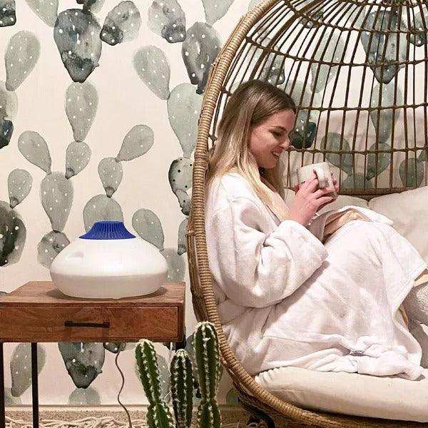 Vicks Warm Steam Vaporizer Humidifier with Night Light - 1.5 Gal - Elvoros