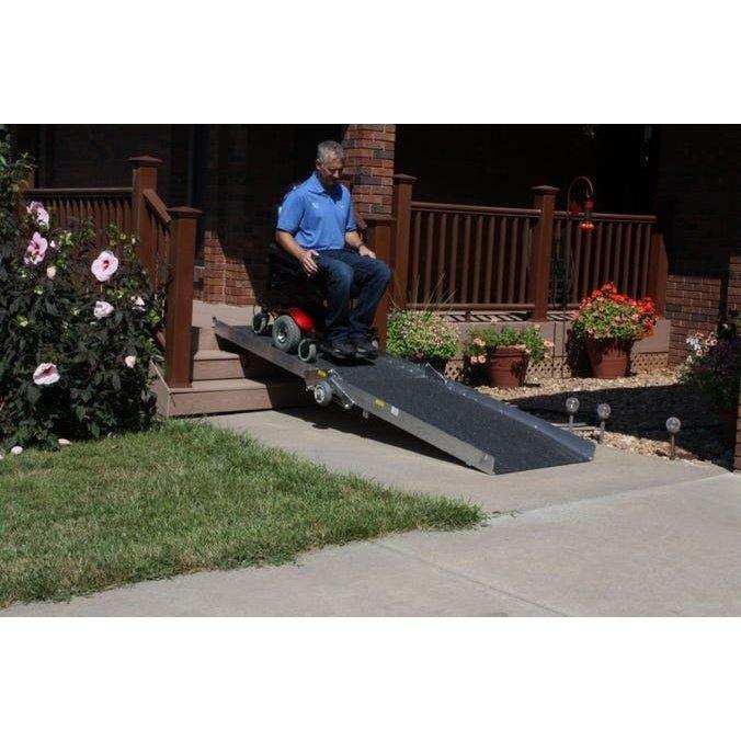 Prairie View Industries Wheel A Bout Utility 12' Ramp 9-3/4" Top Hook - Elvoros