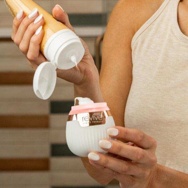 Soniqué Mini Acne LED Sonic Cleanser - Elvoros