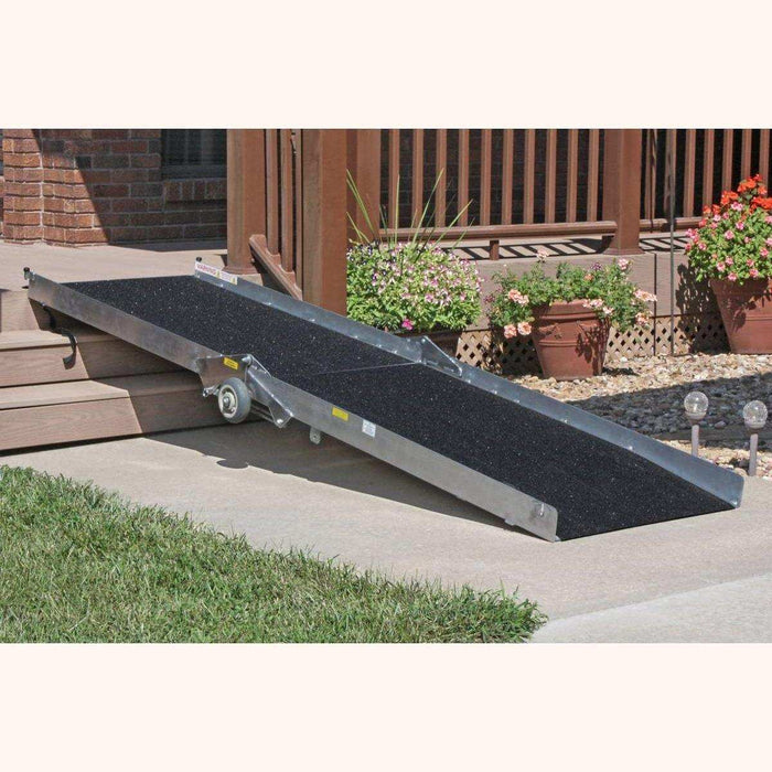 Prairie View Industries Wheel A Bout Utility 10' Ramp 9-3/4" Top Hook - Elvoros